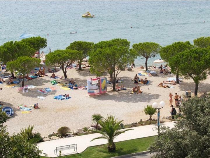 Apartment Dora Crikvenica Luaran gambar