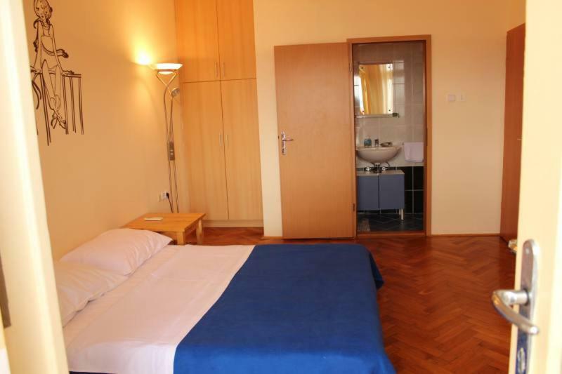 Apartment Dora Crikvenica Luaran gambar